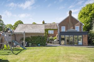 Photo 35- click for photo gallery